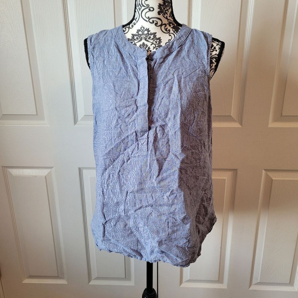 Ellen‎ Tracy Linen woman's blue top